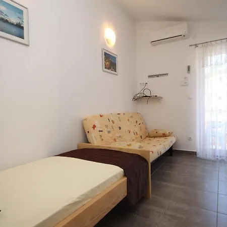 Apartamento With Parking Space Duce, Omis - 7532 *