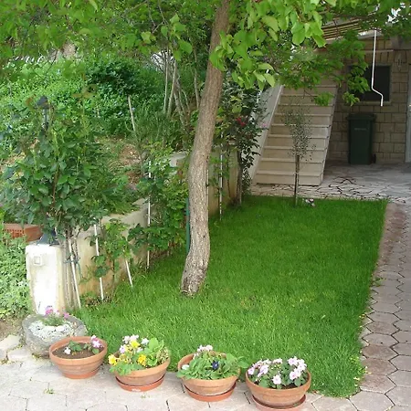 Apartamento With Parking Space Duce, Omis - 7532