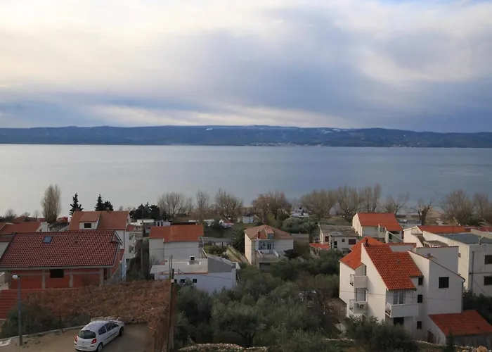 With Parking Space Duce, Omis - 7532 Duće