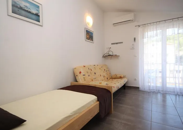 Apartamento With Parking Space Duce, Omis - 7532 *