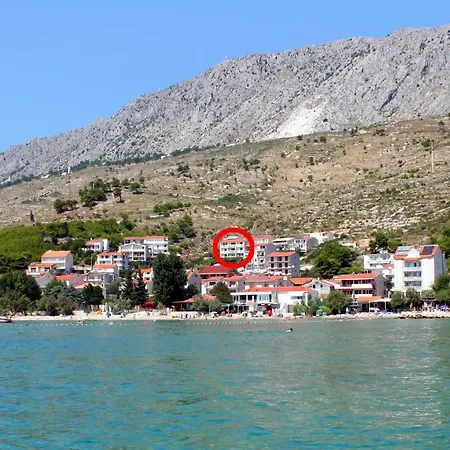 Apartment Apartments With A Parking Space Duce, Omis - 7532