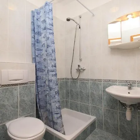 Appartement With A Parking Space Duce, Omis - 7532 Duće