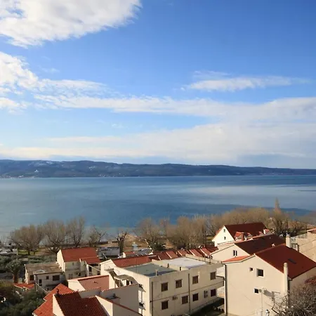 Apartments With A Parking Space Duce, Omis - 7532 Apartment Duce