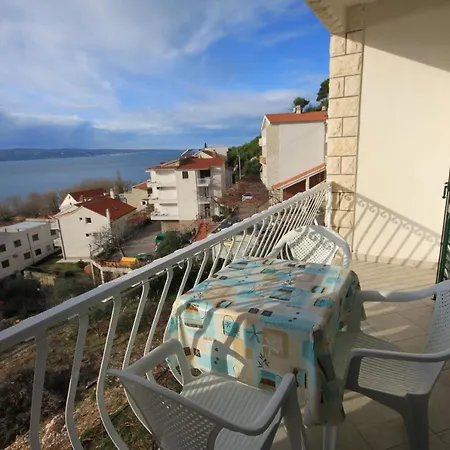 Apartment Apartments With A Parking Space Duce, Omis - 7532 Duce