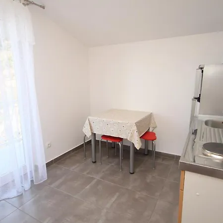 Apartments With A Parking Space Duce, Omis - 7532 Apartment